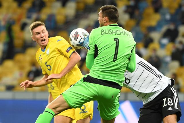 利夫31+14方硕27+10胡金秋32+13 北京力克广厦