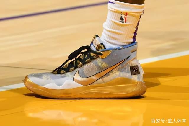 恩比德被驱逐76人险胜马刺 热火胜篮网止3连败