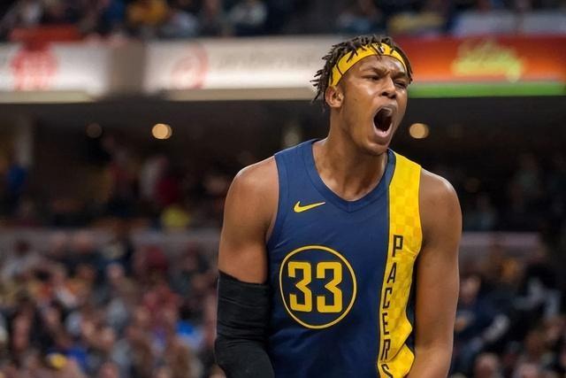 陈盈骏15+6+6广州逆转青岛 鲍威尔空砍三双